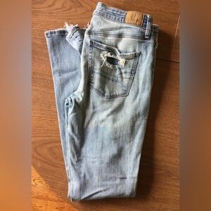American Eagle Women’s Distressed Blue Jeans